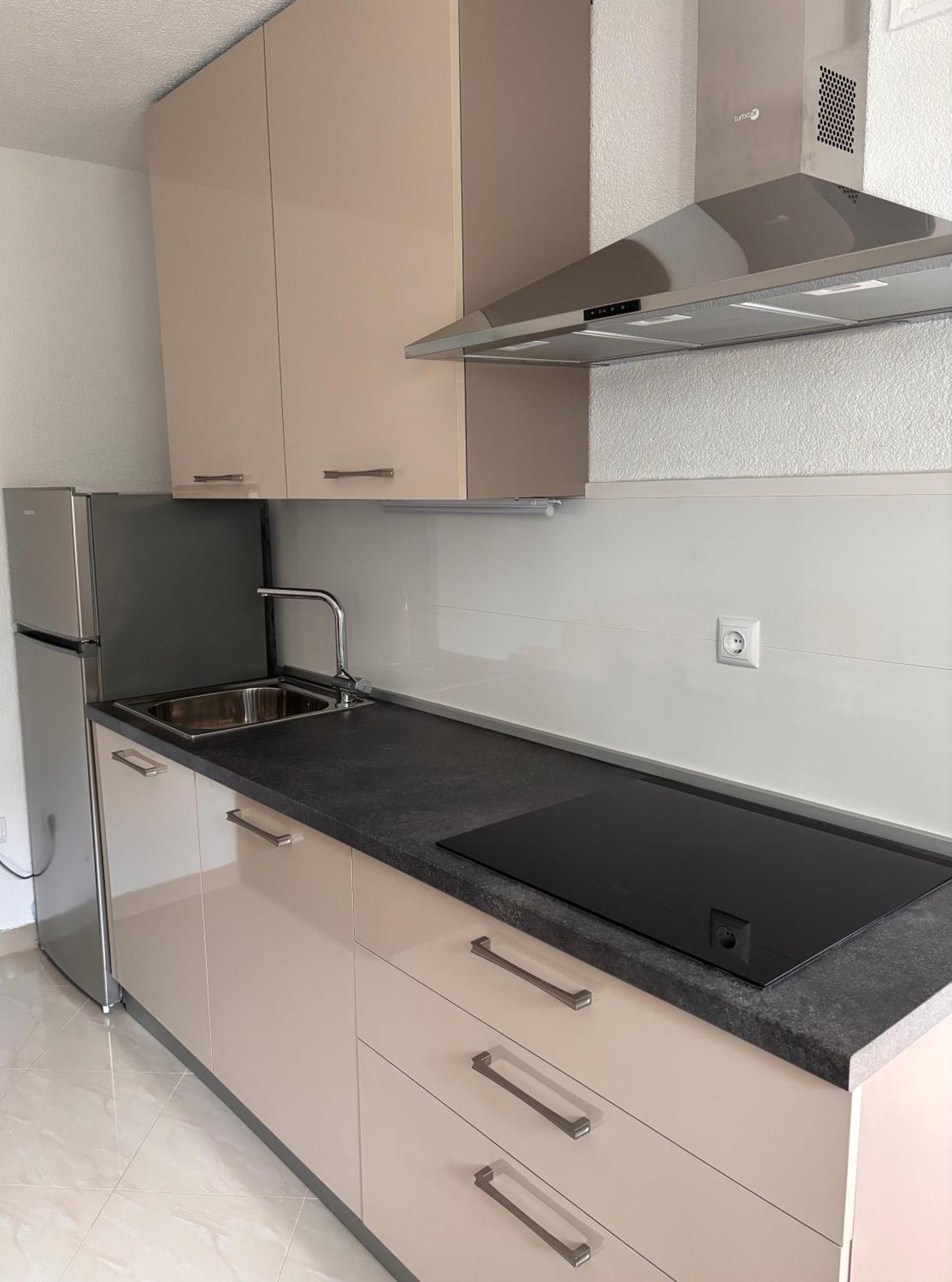 Villa Ruza 30M From The Beach Baska Voda Ruang foto